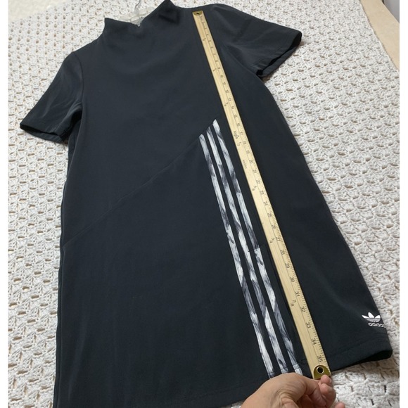 Adidas Danielle Cathari Womens Dress Size M Black Mock Neck Modern Striped White - Picture 3 of 13